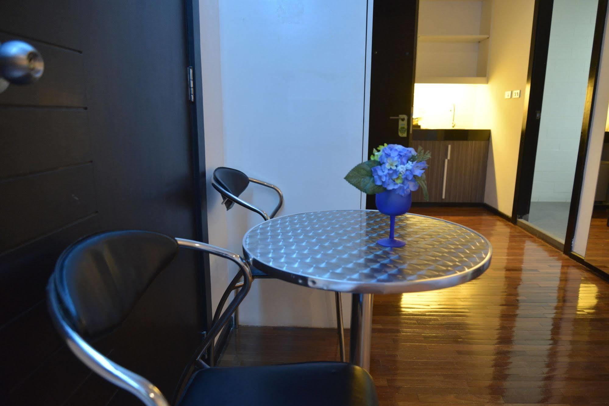 The Mini R Ratchada Hotell Bangkok Eksteriør bilde