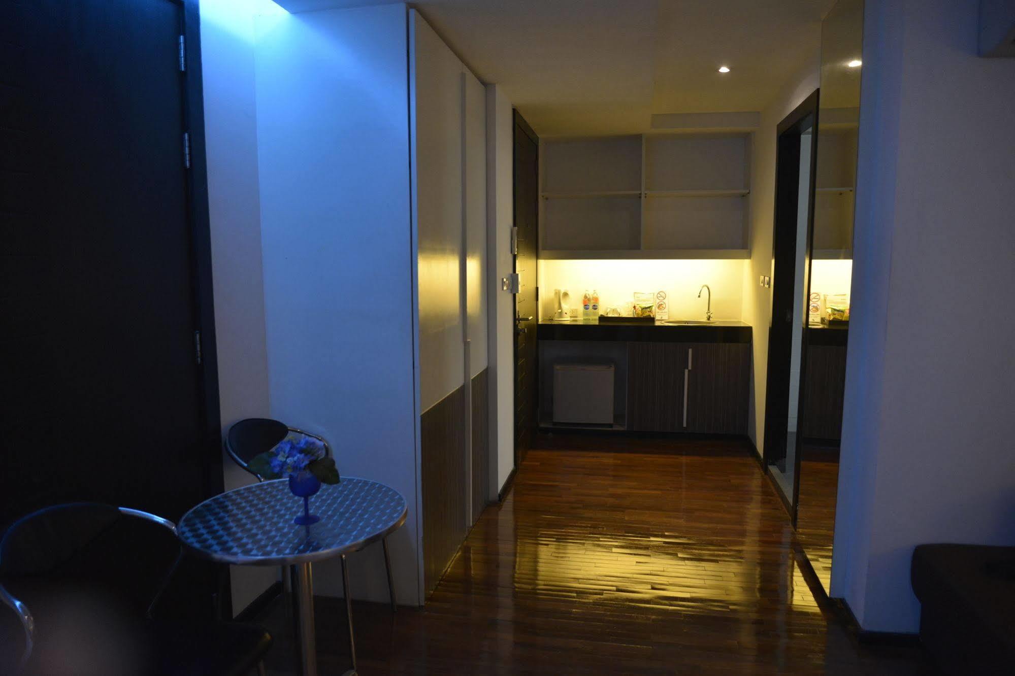 The Mini R Ratchada Hotell Bangkok Eksteriør bilde