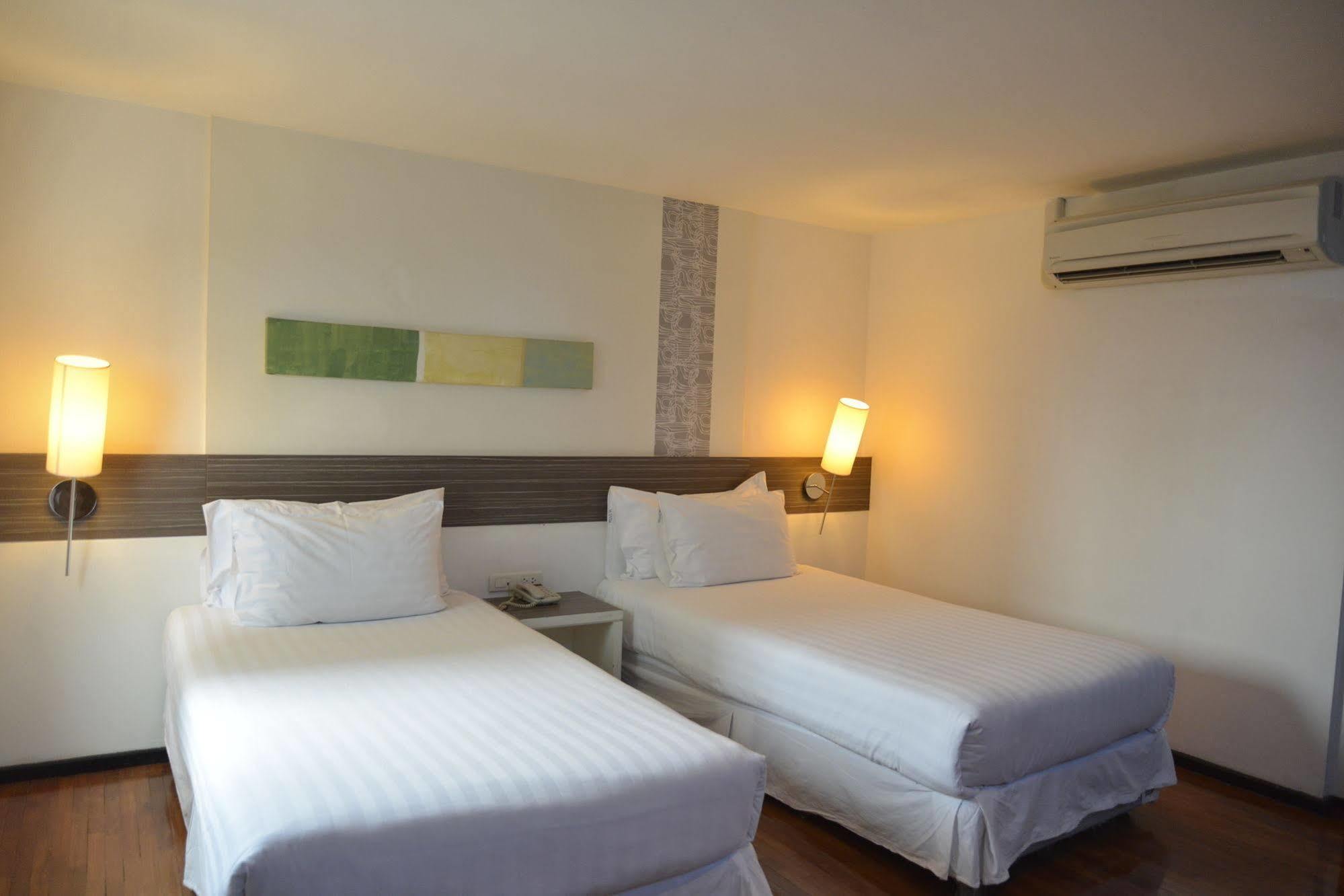 The Mini R Ratchada Hotell Bangkok Eksteriør bilde