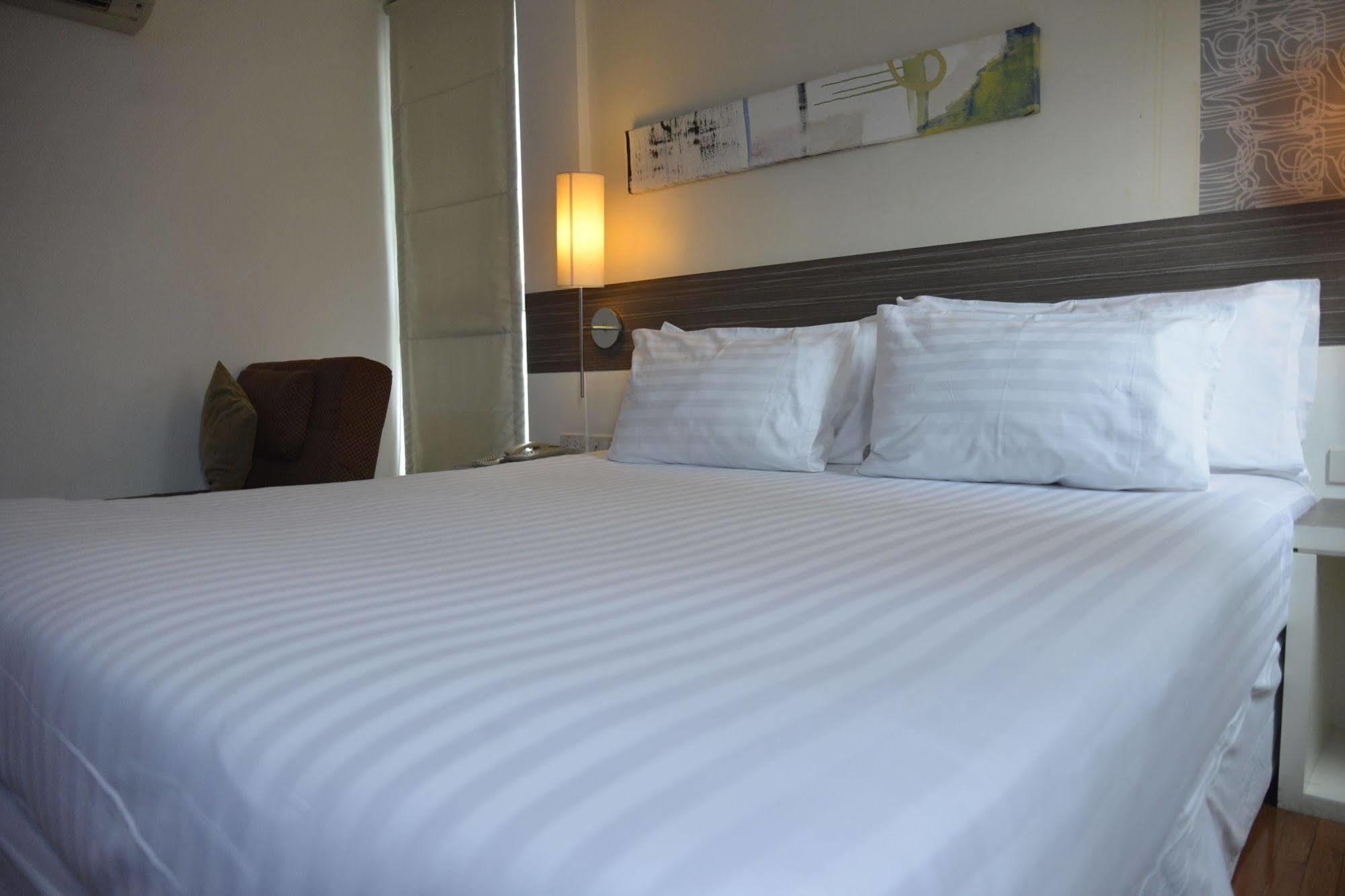 The Mini R Ratchada Hotell Bangkok Eksteriør bilde