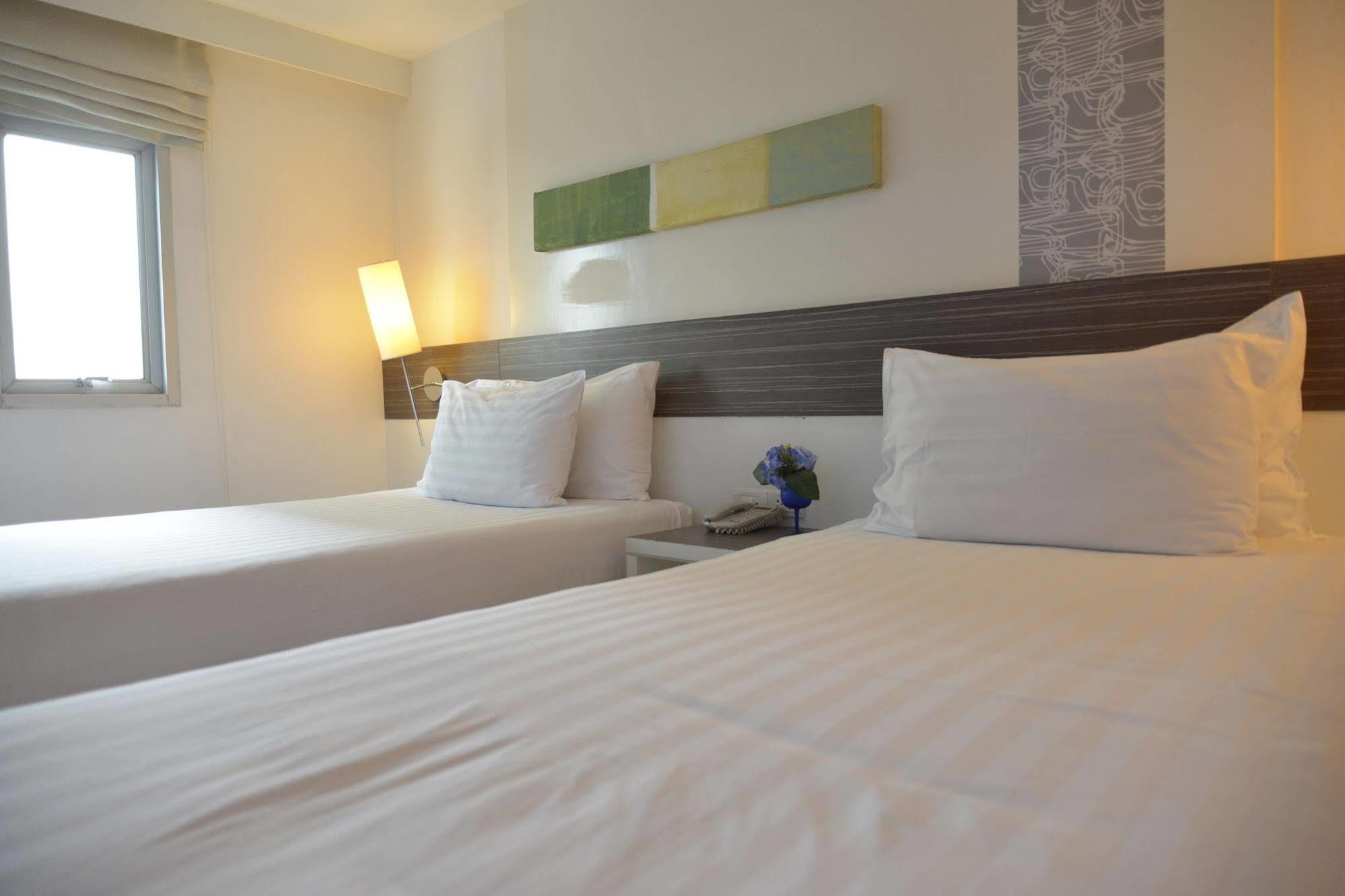 The Mini R Ratchada Hotell Bangkok Eksteriør bilde