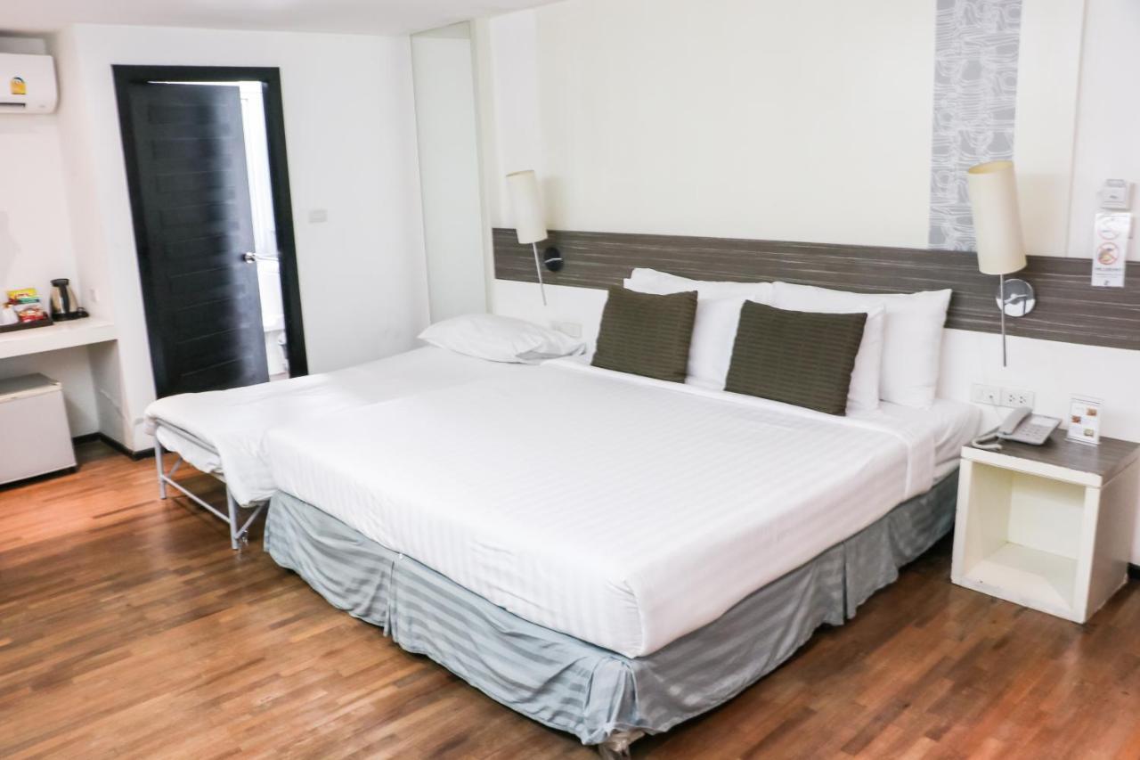 The Mini R Ratchada Hotell Bangkok Eksteriør bilde