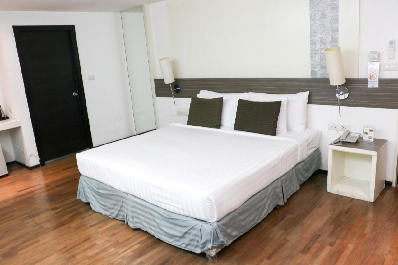 The Mini R Ratchada Hotell Bangkok Eksteriør bilde